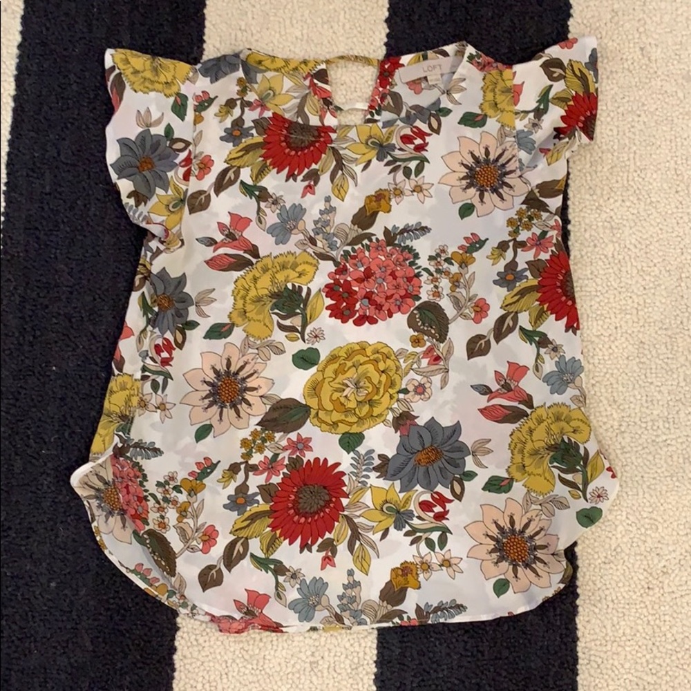 LOFT Petites XS Petite Floral Polyester Top
